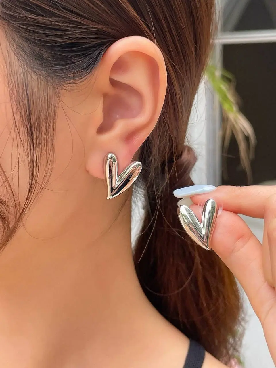 Zirkon Taşlı Halka Küpe